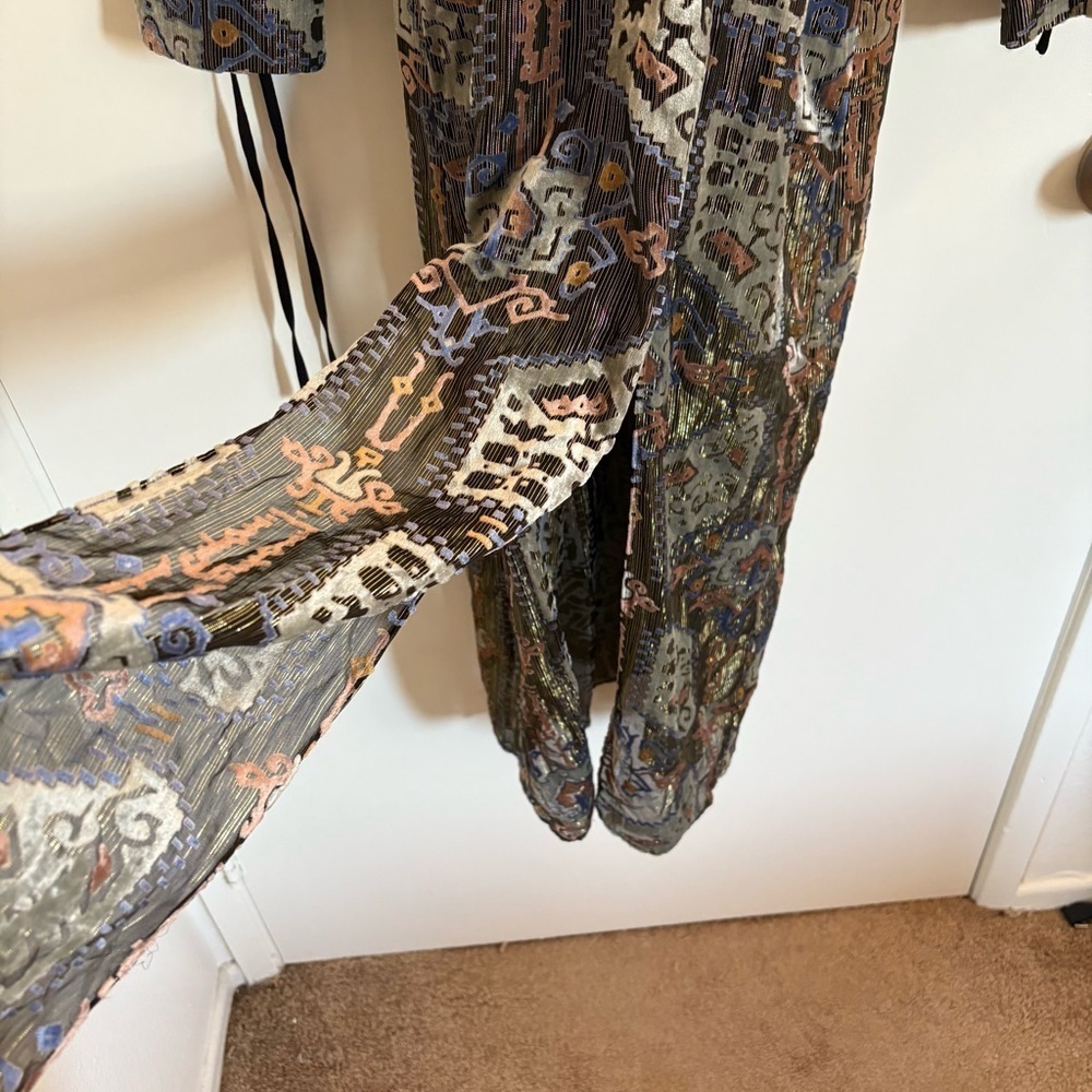 TOPSHOP Fairy Women Size 2 Floral Velvet 70s Style Front Slits Midi Dress Gold - Picture 13 of 14